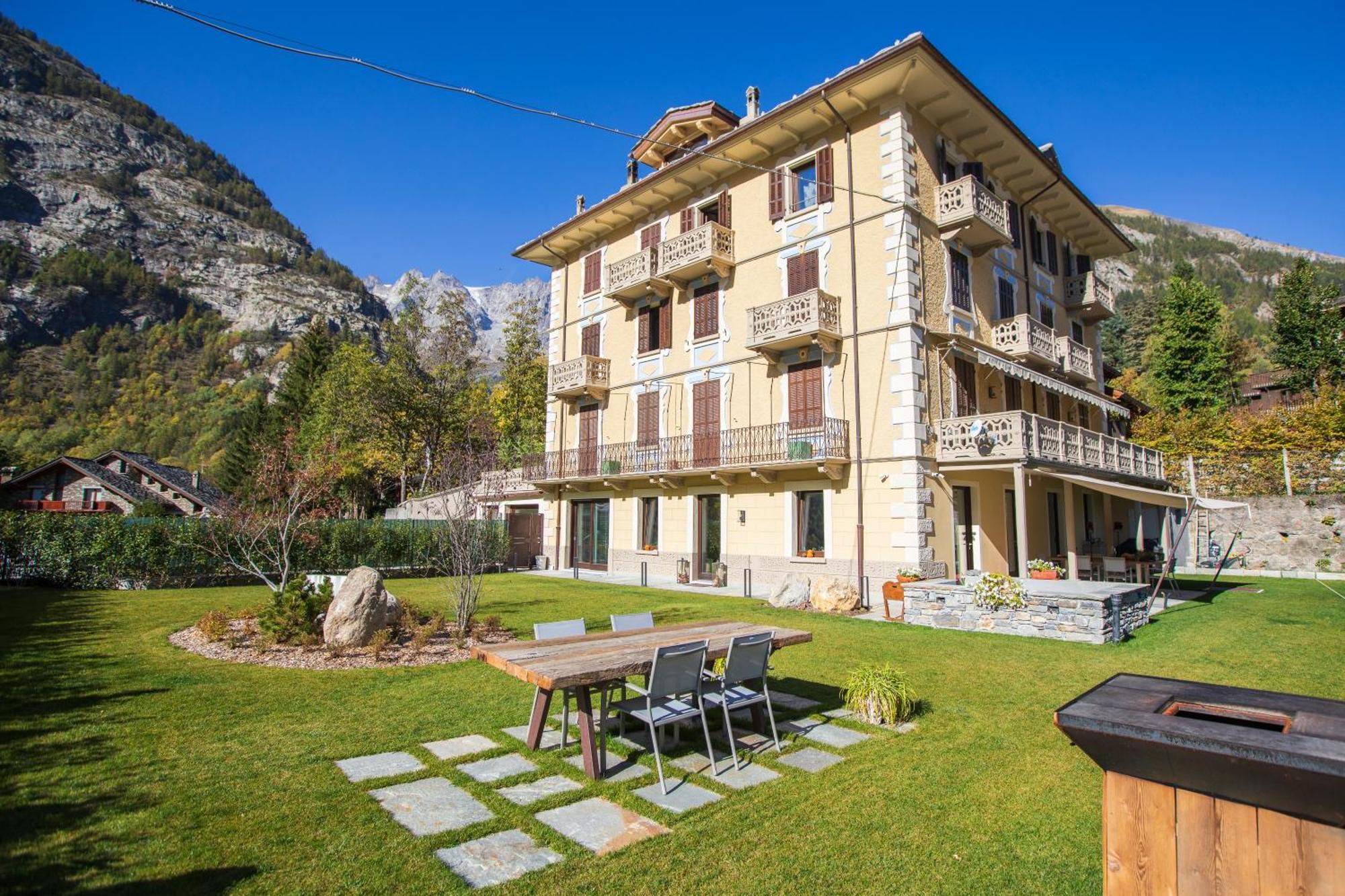 Maison Ida Courmayeur Ngoại thất bức ảnh